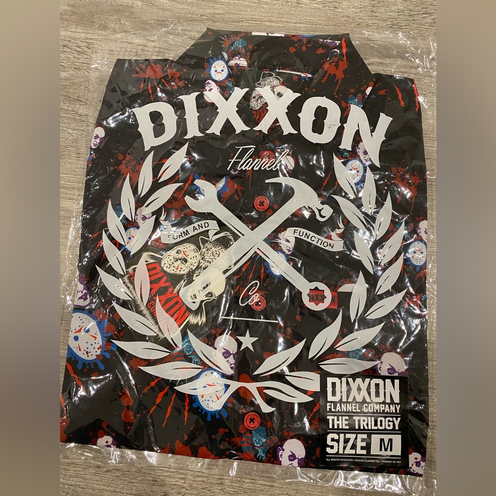 DIXXON “THE TRILOGY” button up Size Medium M